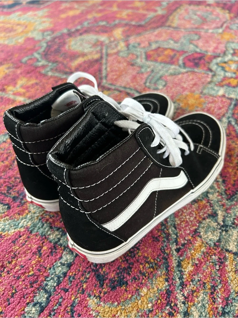 Vans | Unisex Black/White Suede/Canvas High-Top Sk8-Hi Lace Up Sneakers M7.5 W9